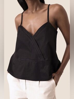 Reistor V-neck Camisole in Black
